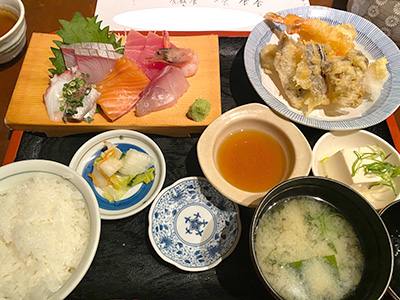 今年初の食事♪お刺身と天ぷらを食べました☆
